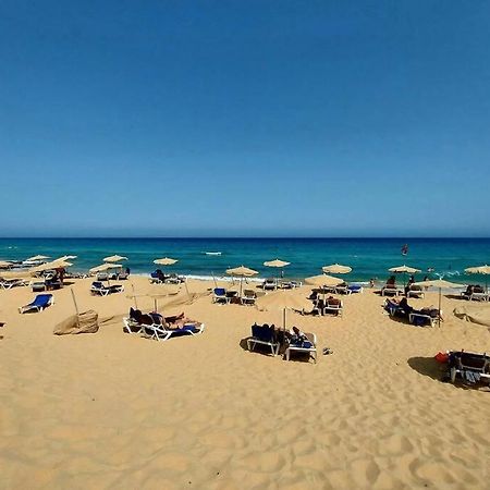 Amplio Apartamento En La Playa Del Esquinzo Jandia  Экстерьер фото