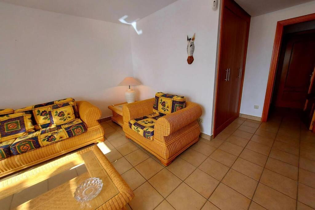 Amplio Apartamento En La Playa Del Esquinzo Jandia  Экстерьер фото